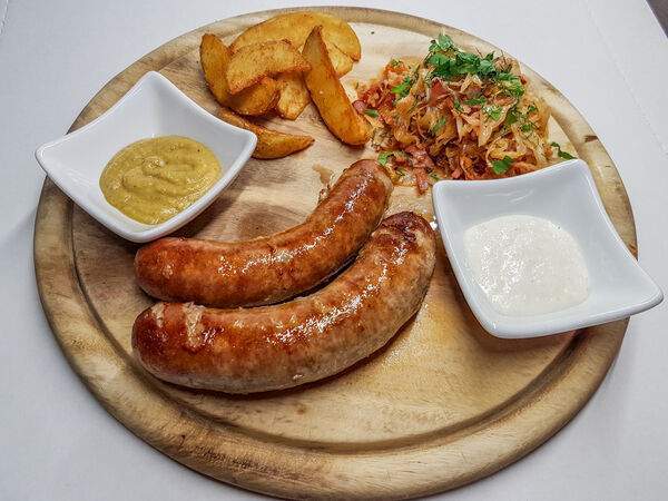 Черная Кошка - Купаты с тушеной капустой