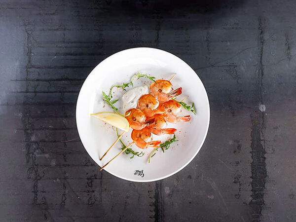 Рис - Шашлычки из креветок на гриле