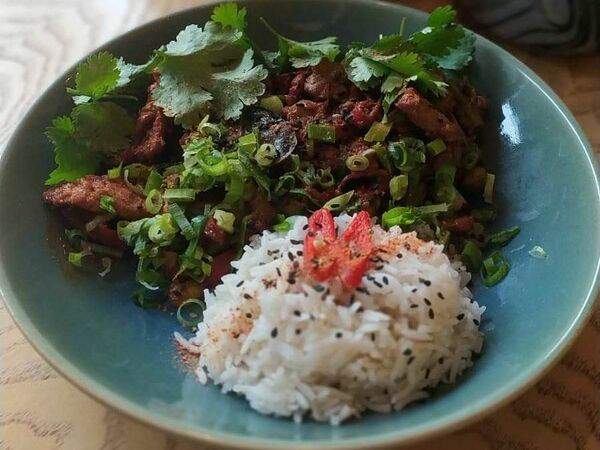 Манэки - Пад Пи Кенг