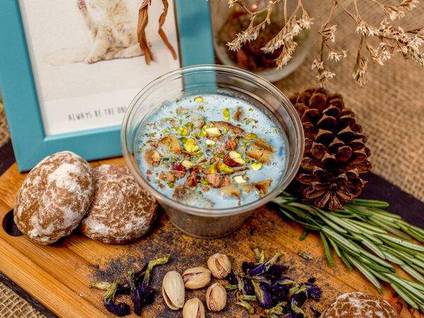 Зерно - Лунная панна котта с фисташками