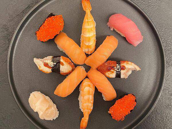 Лосось sushi & oysters - Суши-сет