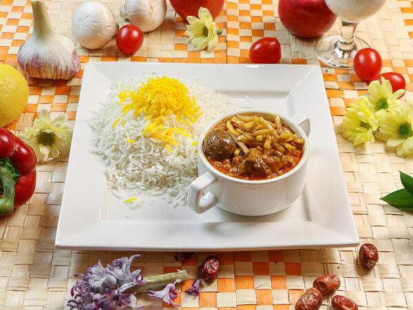 Камелия - Гейме с рисом