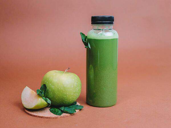 Underground - Свежевыжатый яблочный сок