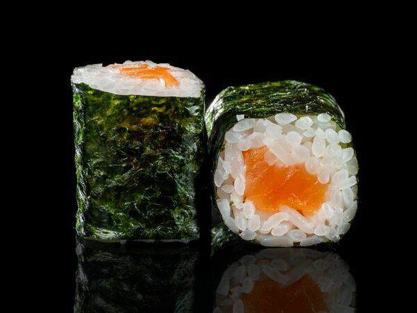 Японка - Сяке маки