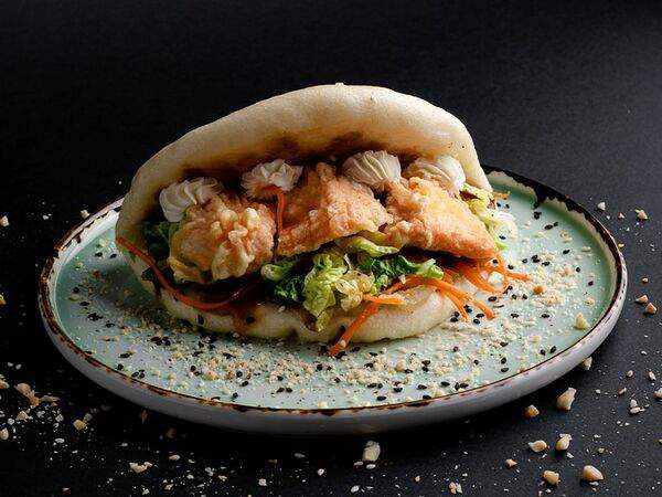 Maru - Бао с тихоокеанским лососем темпура