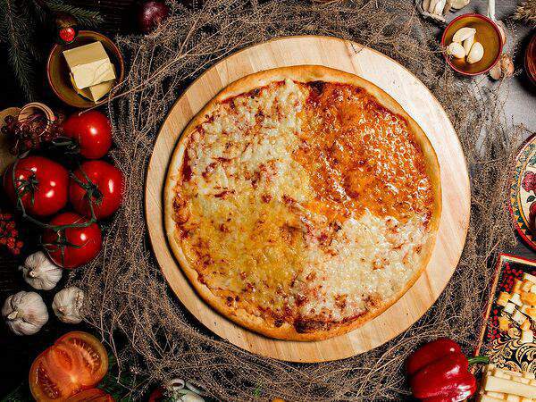 Пицца стучится - Четыре сыра