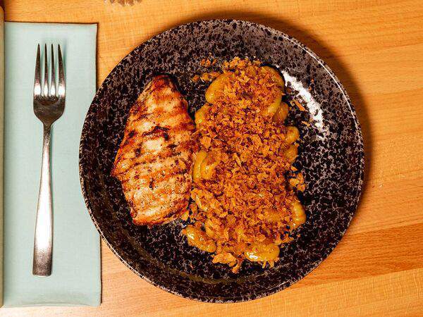 Дафт паб - Куриная грудка, маринованная в кокосовом молоке, ньокки