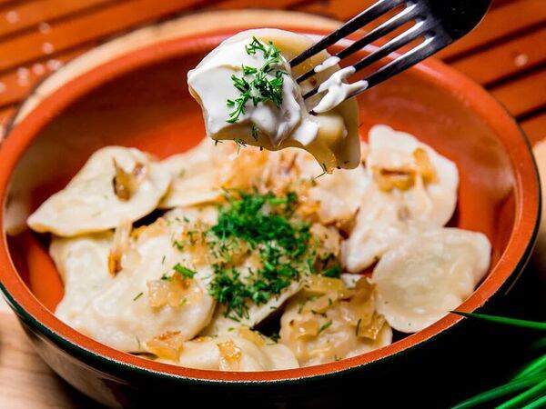 Цибулька - Варэныкы з картошкою та грыбами