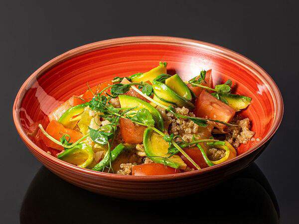 Prego - Салат с киноа и авокадо