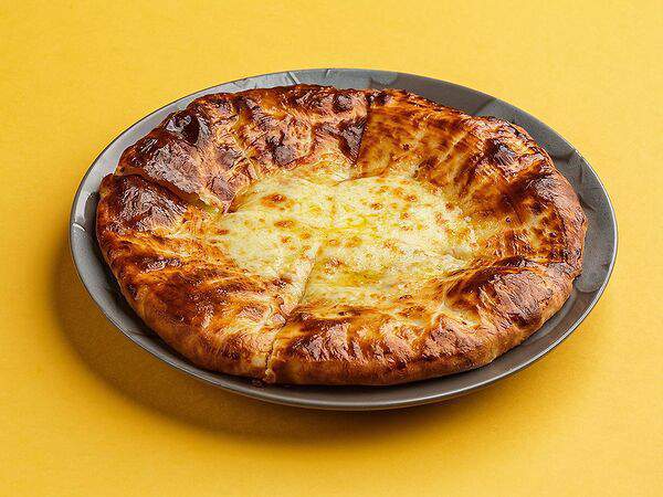 Баши Грузинское Бистро - Хачапури по-мегрельски