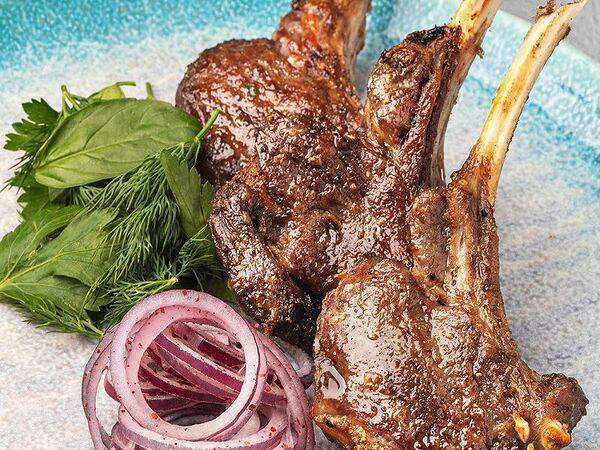 Plovlounge - Шашлык из каре ягненка