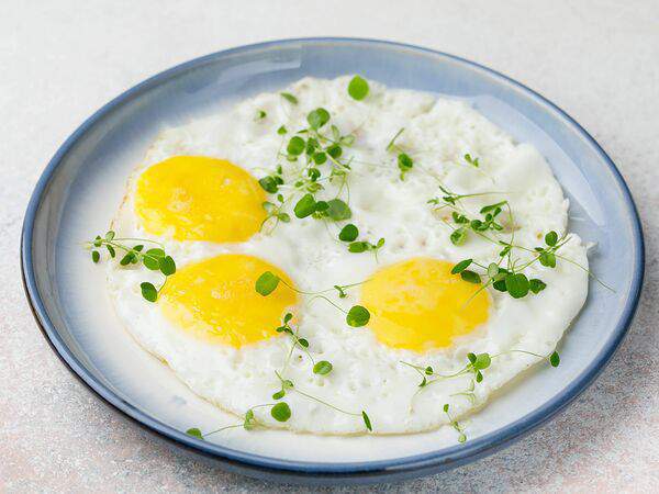 Гости - Яичница