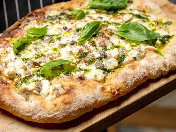 Tutto Bene - Пицца с курицей и грибами