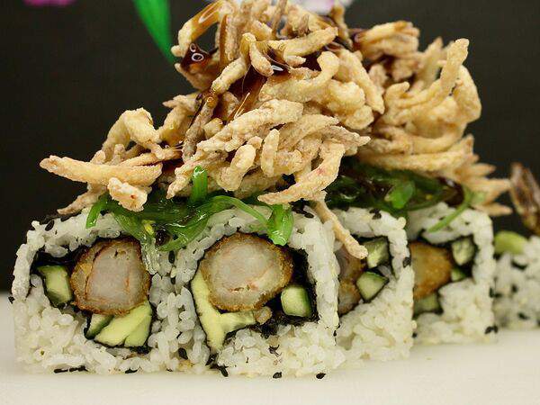 Слонабысъел - Ролл Годзилла