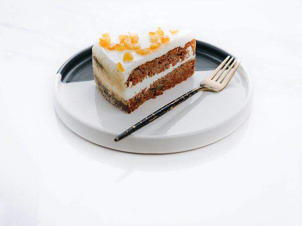 Воронка кофе и вино - Морковный торт