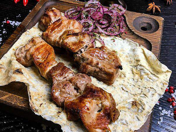 Брашна - Шашлык из cвинoй шеи