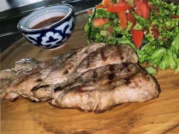 Лагман - Стейк из cвинoй шеи