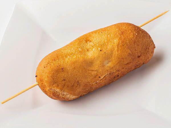 Бахетле - Пирожки жареный с сосиской