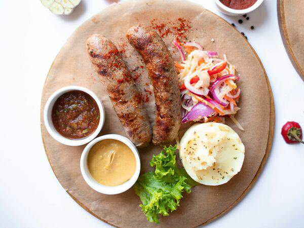 BBQ Smoker Bar - Колбаски из свинины
