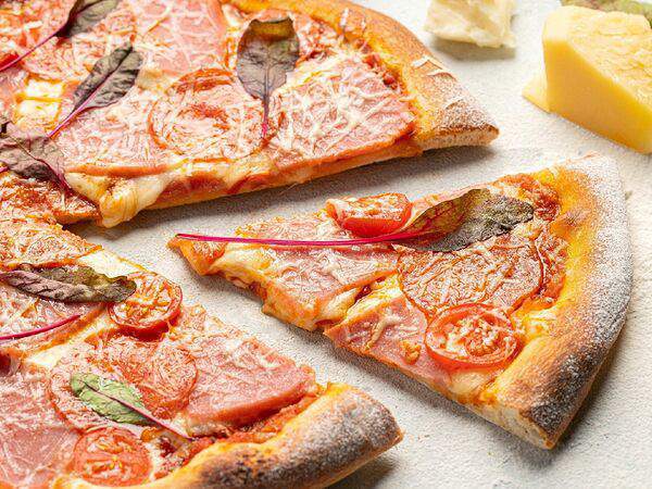 Итальянский разговорный - Pizza con prosciutto