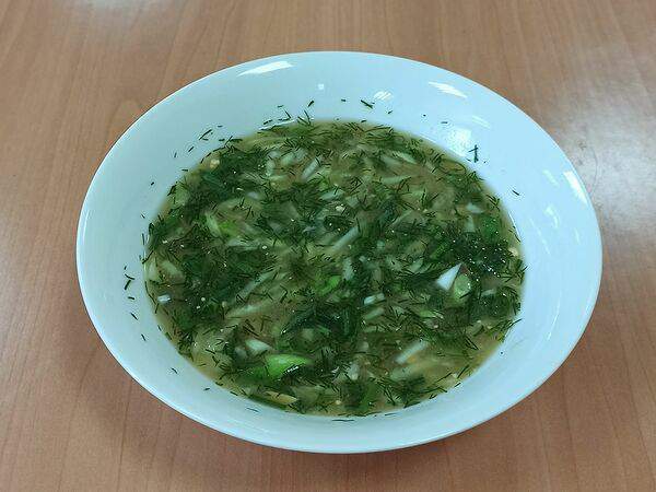 Обеды на Баррикадной - Щи зеленые со сметаной