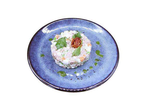 Карлсон - Салат Оливье с телятиной