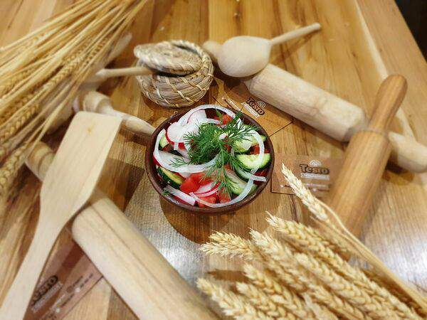 Столовая-пельменная Testo - Салат Свежий