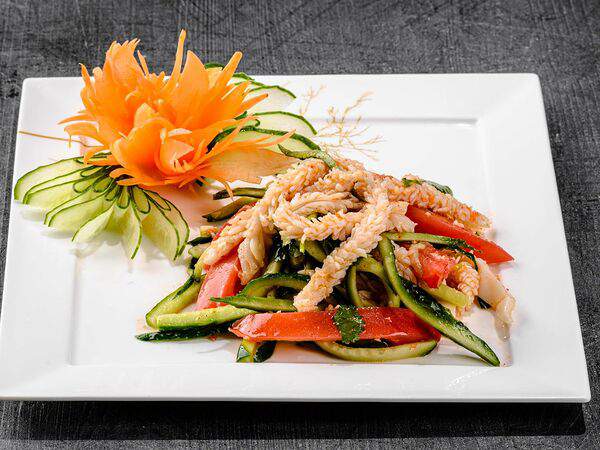 Dom Sovetov - Салат из кальмаров с овощами