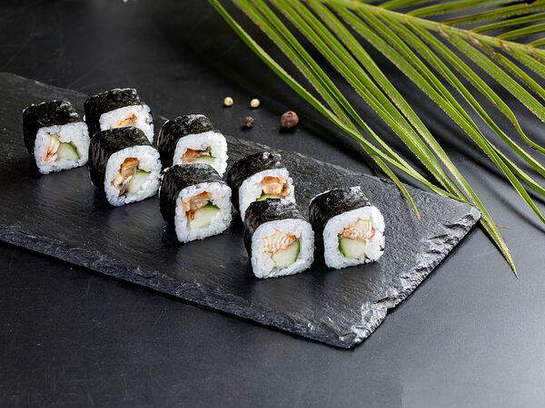 Базилико-пицца - Ролл с угрем и огурцом