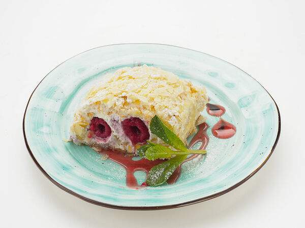 Кинза - Миндальный рулет