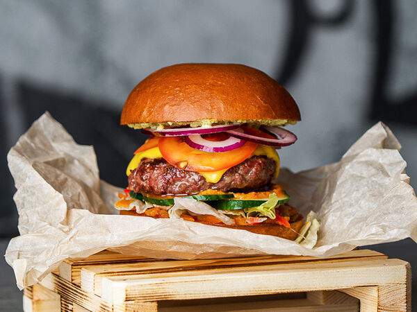 Kotleta bar - Бургер Острый c песто из чили