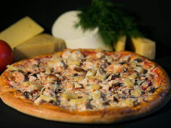 Italiano Pizza - Гавайи