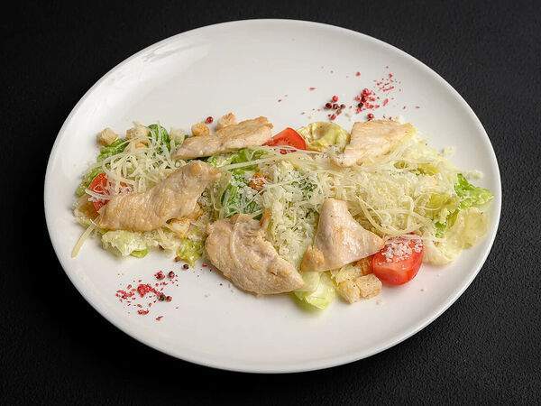Урал Тау на Гоголя - Салат Цезарь с курицей