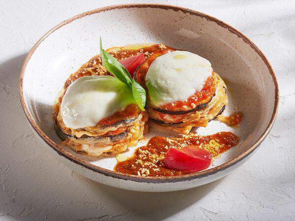 Pizzarella36 - Баклажан а ля Пармиджана с томатным соусом и моцареллой