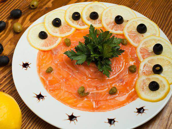 Трапеза - Карпаччо из семги