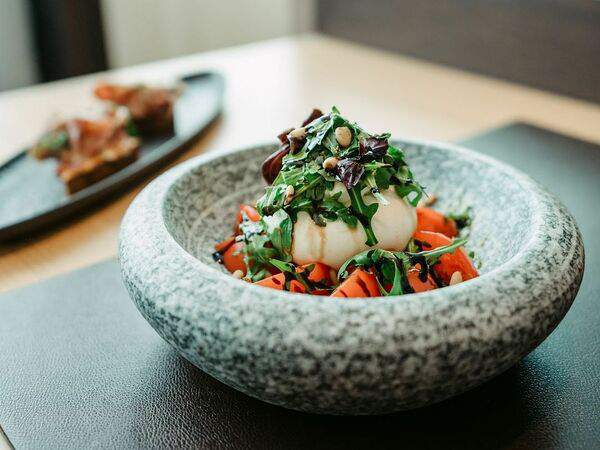 Milli - Салат Буратта на подушке