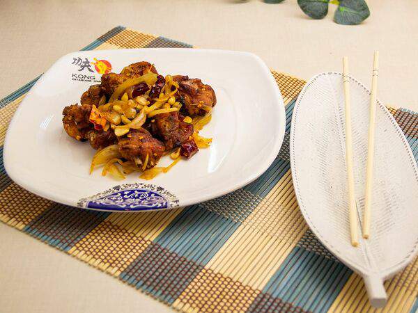 Kong Fu - Острая курица