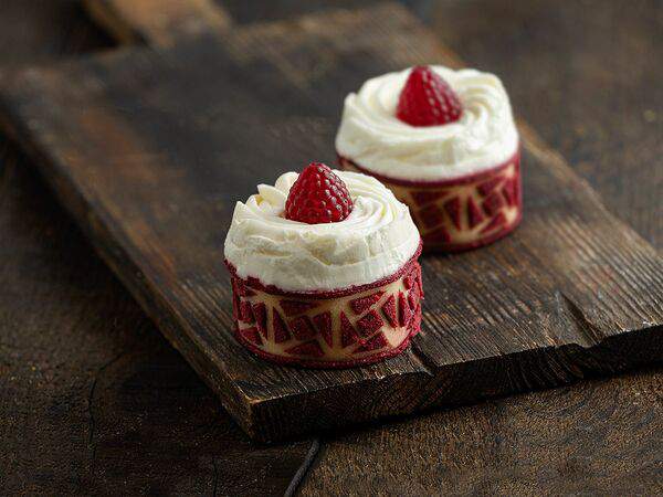 ЛюдиЛюбят - Пирожное Королевский пломбир