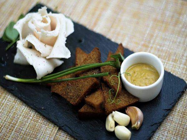 Bierhof - Сало с гренками