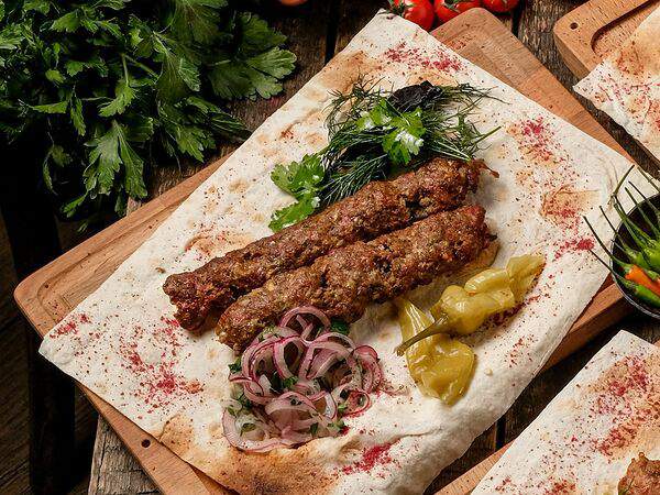 Хачапури и вино - Люля-кебаб из баранины