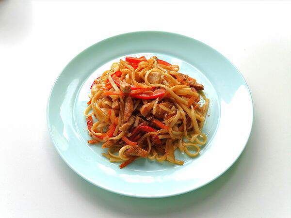 Orisushi - Удон с говядиной