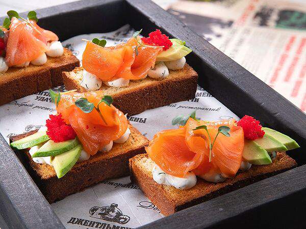 Джентльмены удачи - Брускетта с лососем