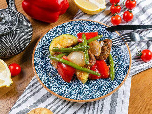 Bazar express - Таджин из индейки с овощами