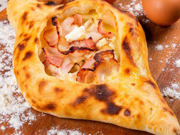 Чайхона - Хачапури с беконом