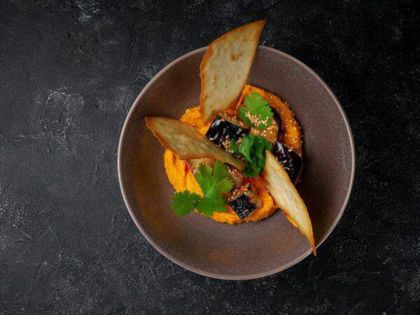 Duran Bar & Grill - Хумус из печёных перцев