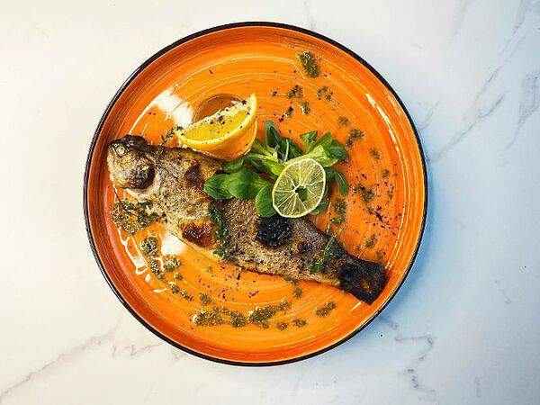 Lukum lounge cafe - Речная Форель