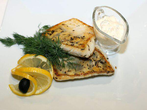 Пингвин - Судак жареный с соусом тартар