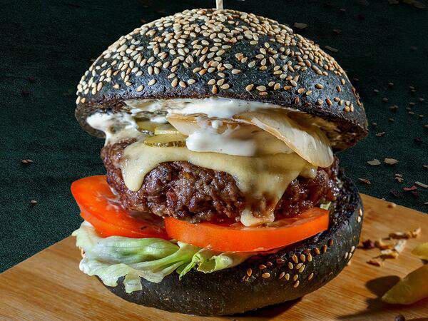 Don Corleone Миасс - Рамзес на черной булочке