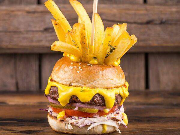 Краснодарский парень - Бургер Russian paradise