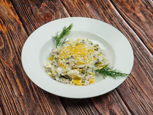 Кафе на Моисеенко - Салат Оливье